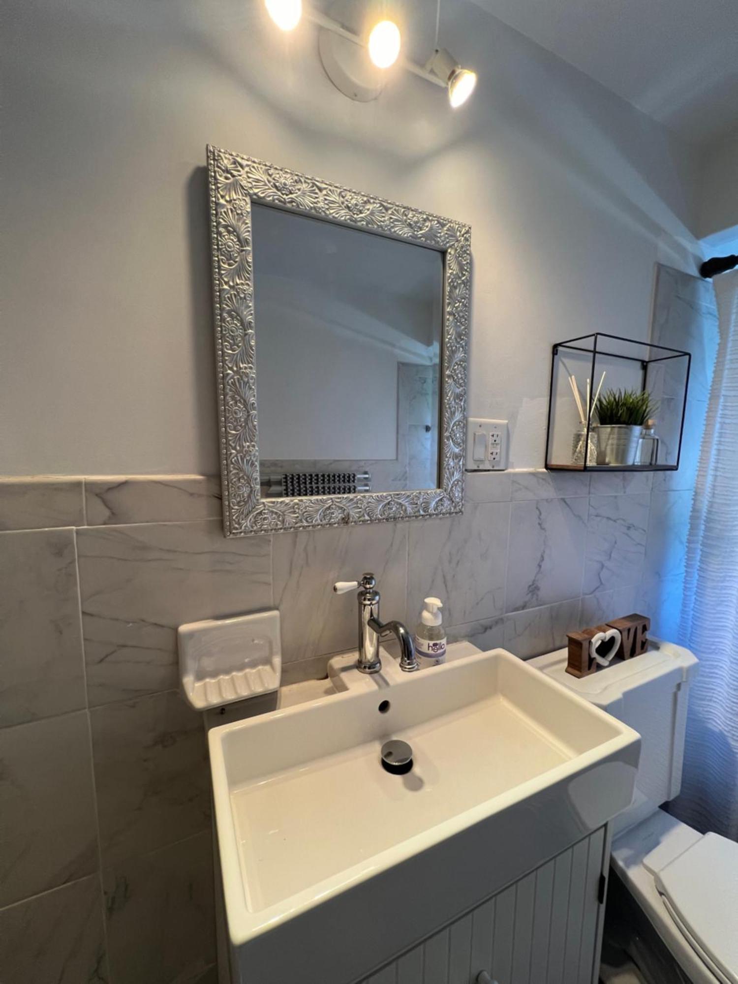 Апартаменты Peaceful 1Br Easy Commute, Urban Suburban Mix Feel In Бостон Экстерьер фото